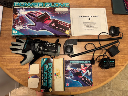 Nintendo nes power glove video - power,