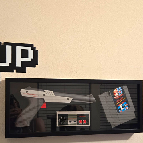 Nintendo shadow box zapper - box,